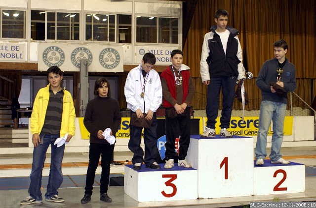 PICT7655.JPG - CERA minime, Grenoble, Samedi 12 Janvier 2008 : podium fleuret hommes