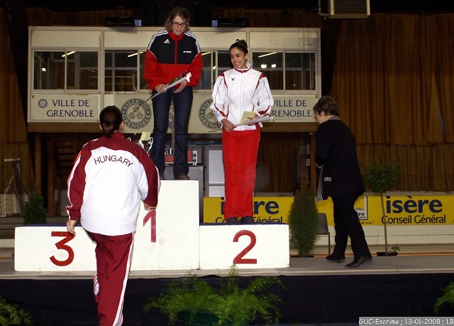 PICT7895.JPG - FLEUR'ISERE 2008 : podium Fleuret Dames