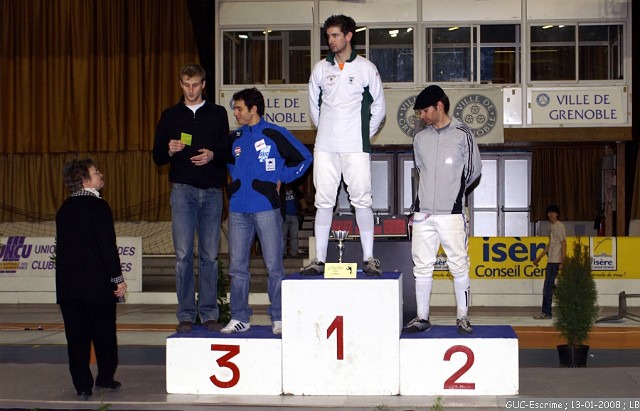 PICT7908.JPG - FLEUR'ISERE 2008 : podium Sabre Hommes