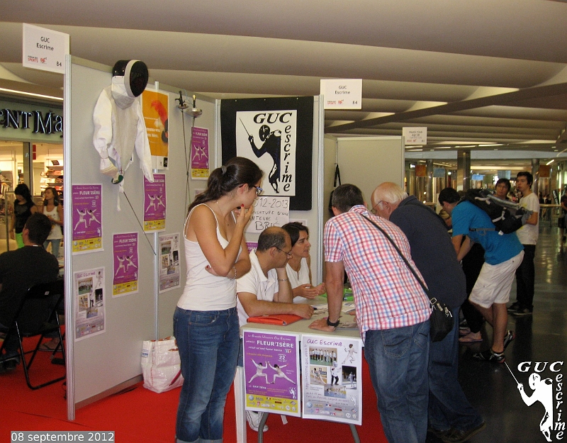 GUC Escrime_2.jpg - Le GUC-Escrime au forum des sports à Grand'Place, samedi 8 septembre 2012