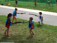 Samedi 8 juillet 2017 : fête du GUC-Vacances sur le campus, avec le GUC-Escrime: ici l'atelier "mousse" pour les moins grands.